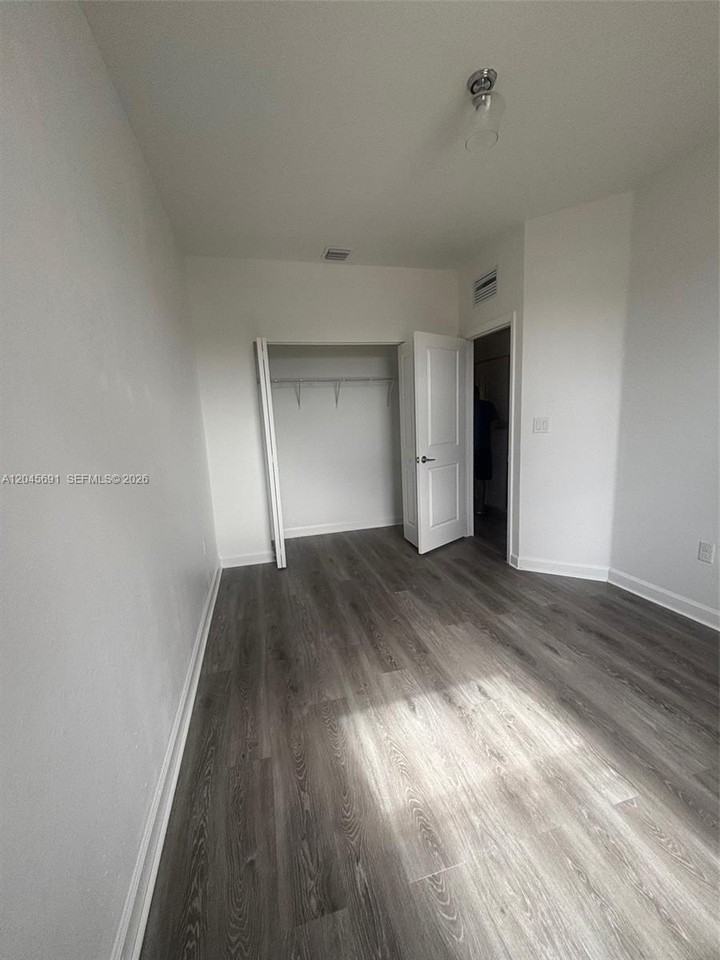24522 Sw 119th Ct - Photo 7 of 19