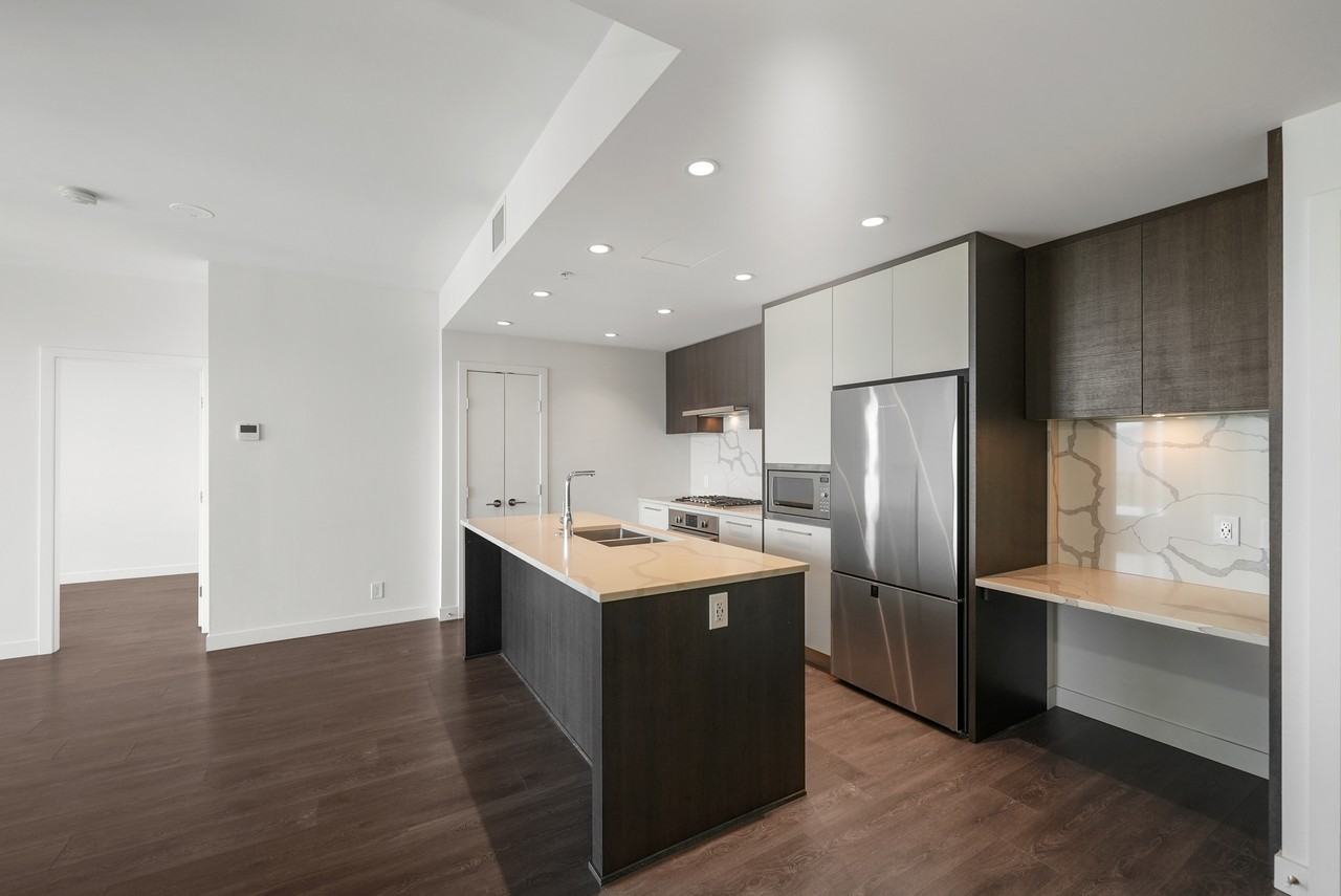 567 Clarke Road #39xx - Photo 3 of 22