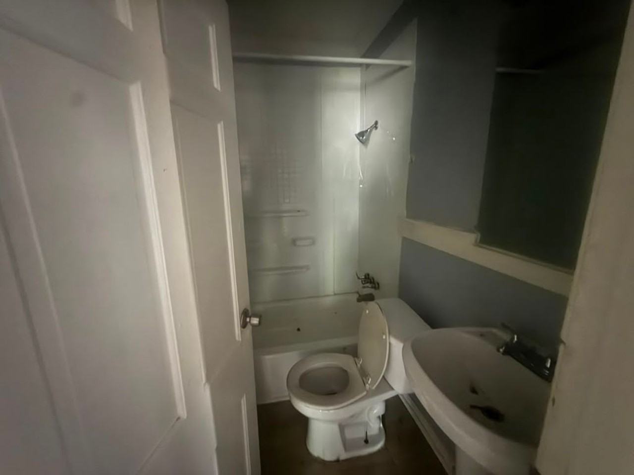 2668 Burns Ave - Photo 5 of 18