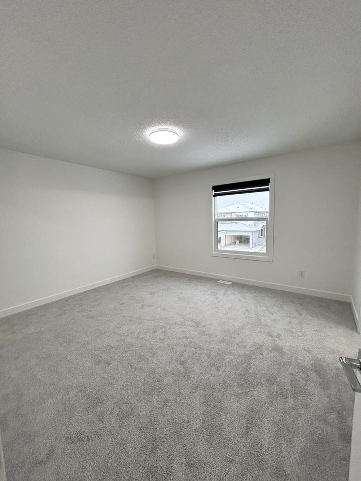 127 Mitchell Bend - Photo 2 of 28