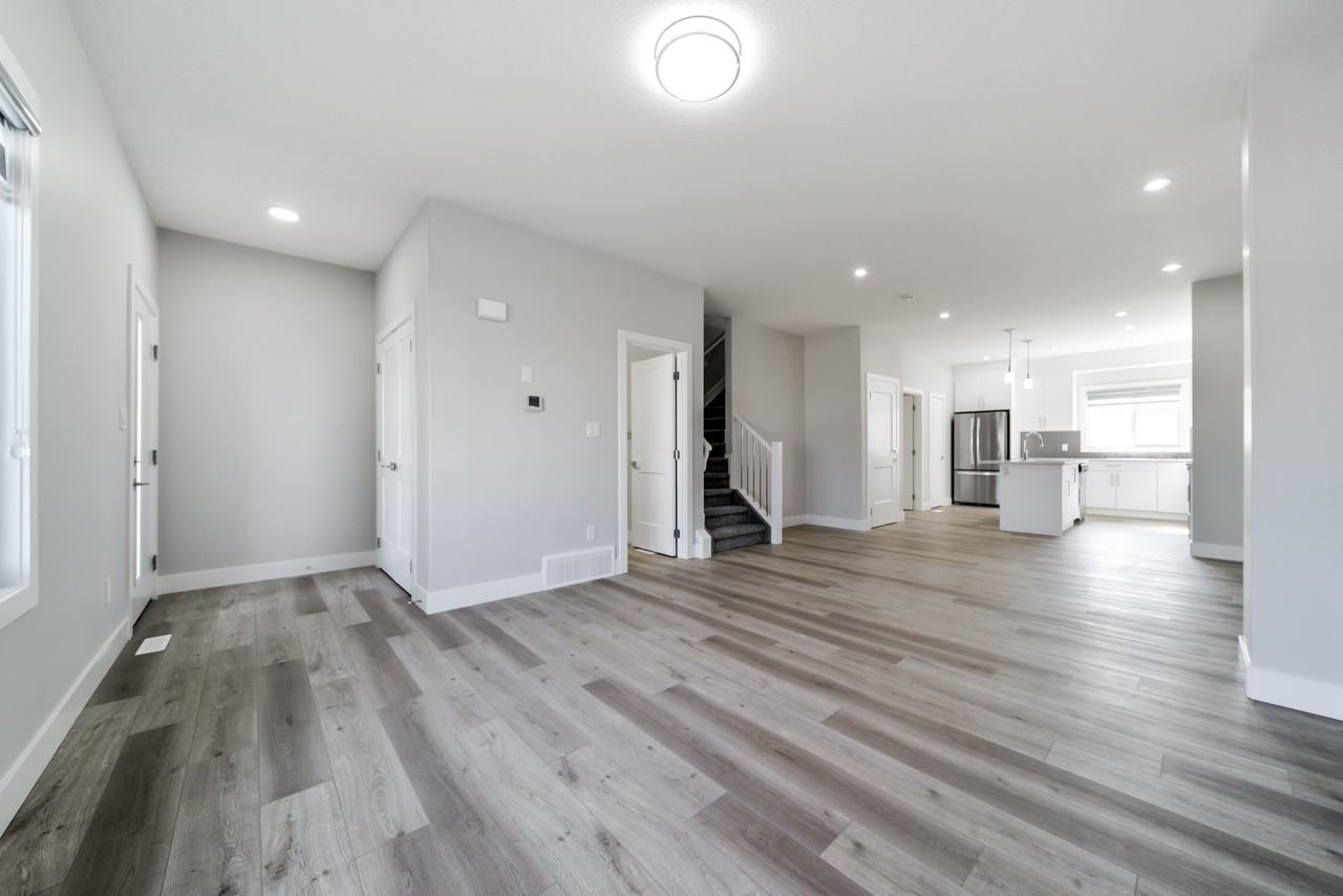 595-M Blackstone Blvd - Photo 2 of 27