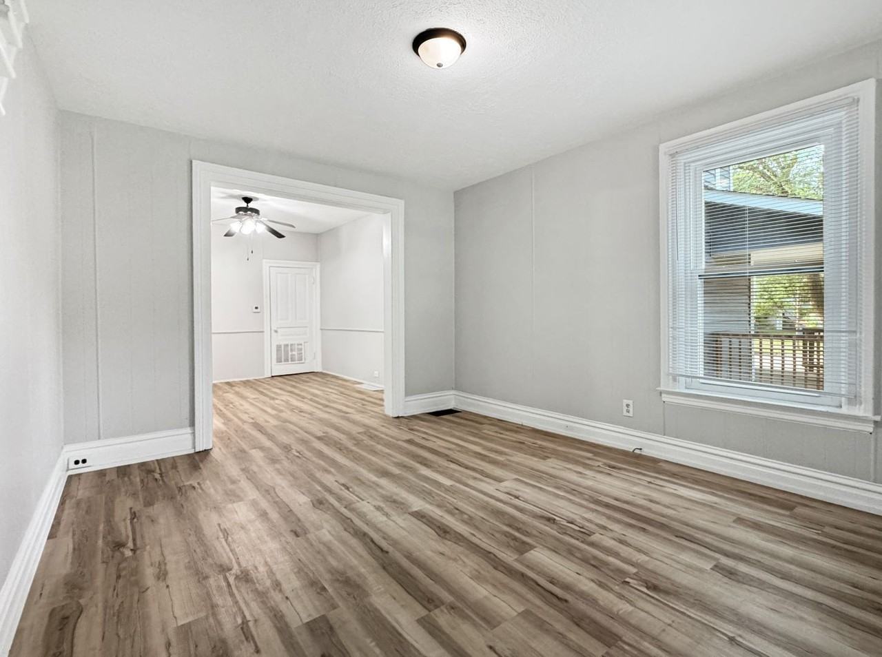1400 Lafayette Ave Ne - Photo 2 of 8
