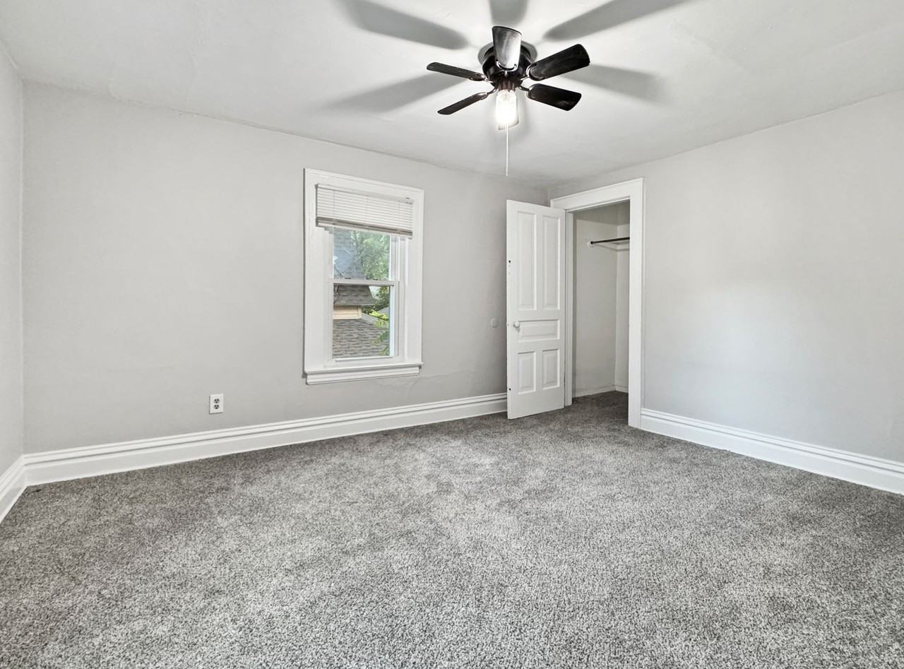 1400 Lafayette Ave Ne - Photo 5 of 8