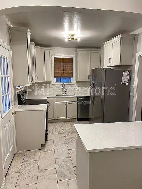 5601 Forest Hill Ave - Photo 2 of 12