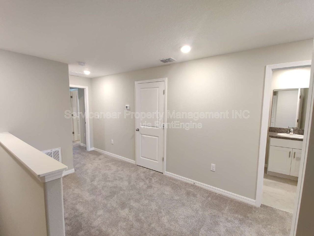 1530 Cassius St - Photo 6 of 24