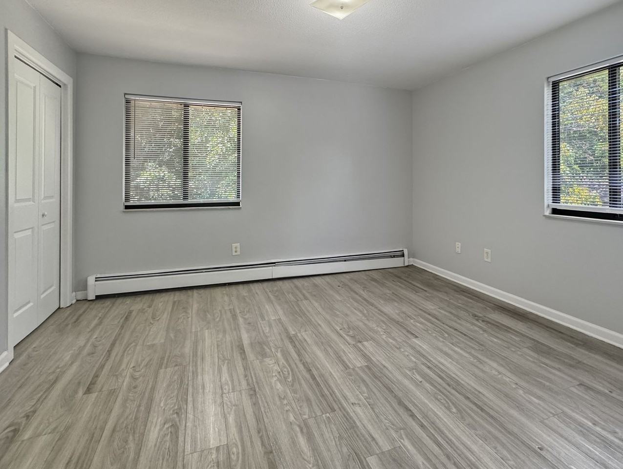 885 Hardwick Dr Se - Photo 5 of 7