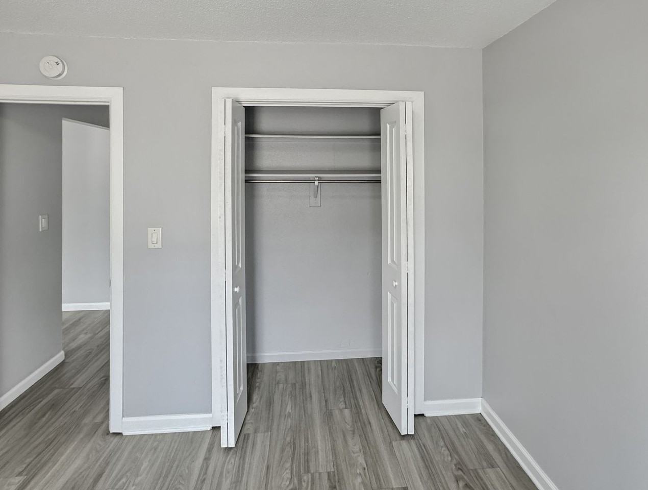885 Hardwick Dr Se - Photo 6 of 7