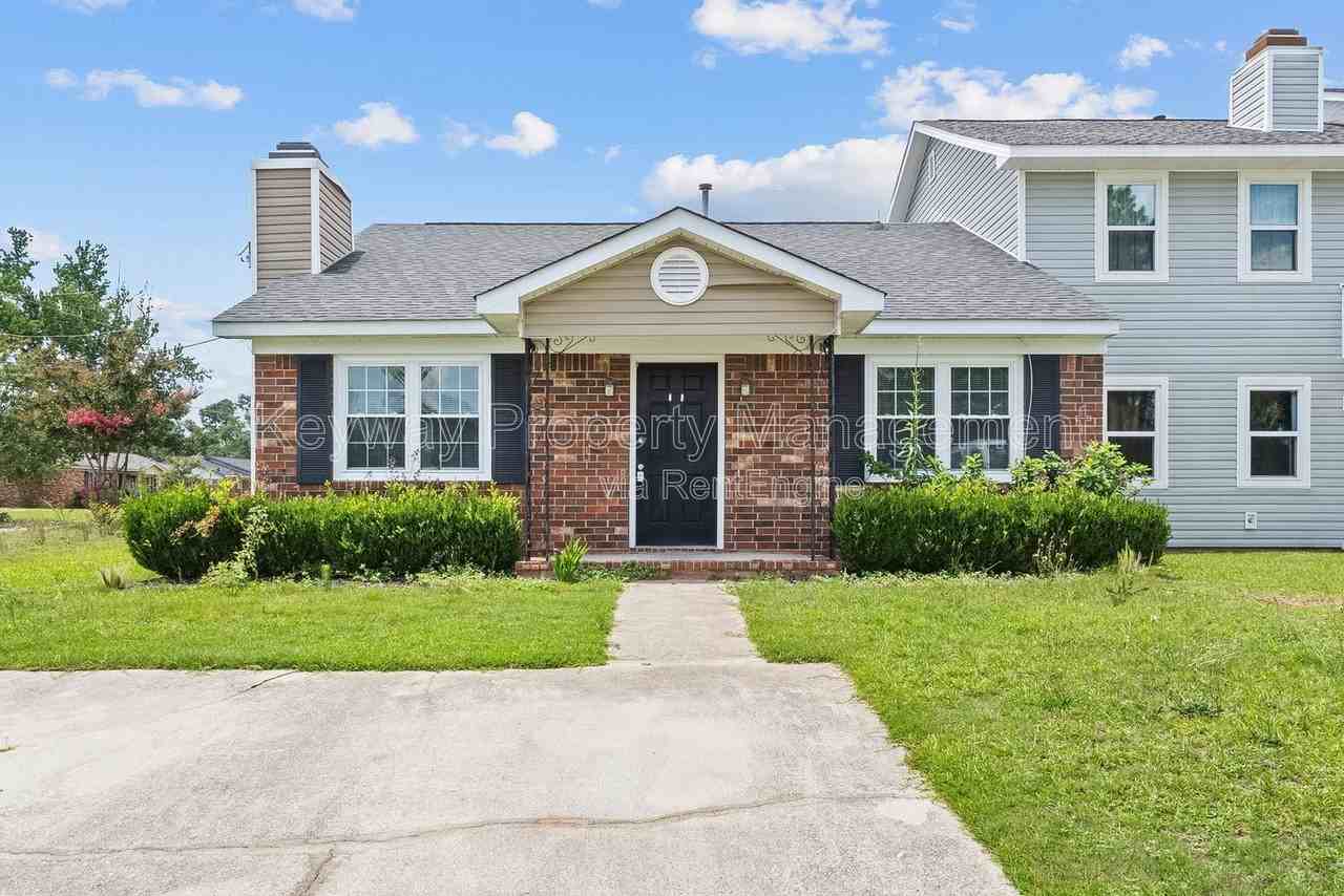 3933 Miramar Drive Ext - Photo 3 of 18