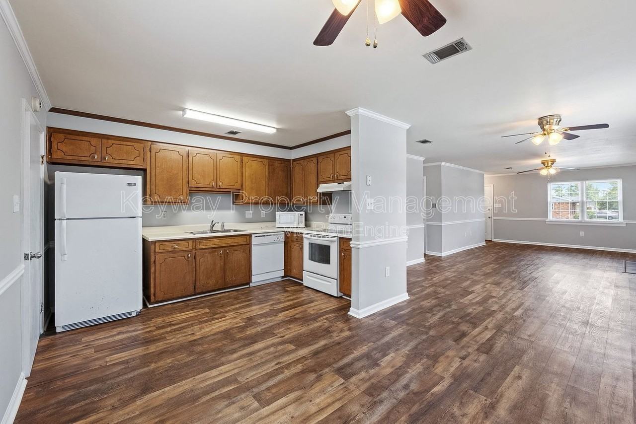 3933 Miramar Drive Ext - Photo 6 of 18