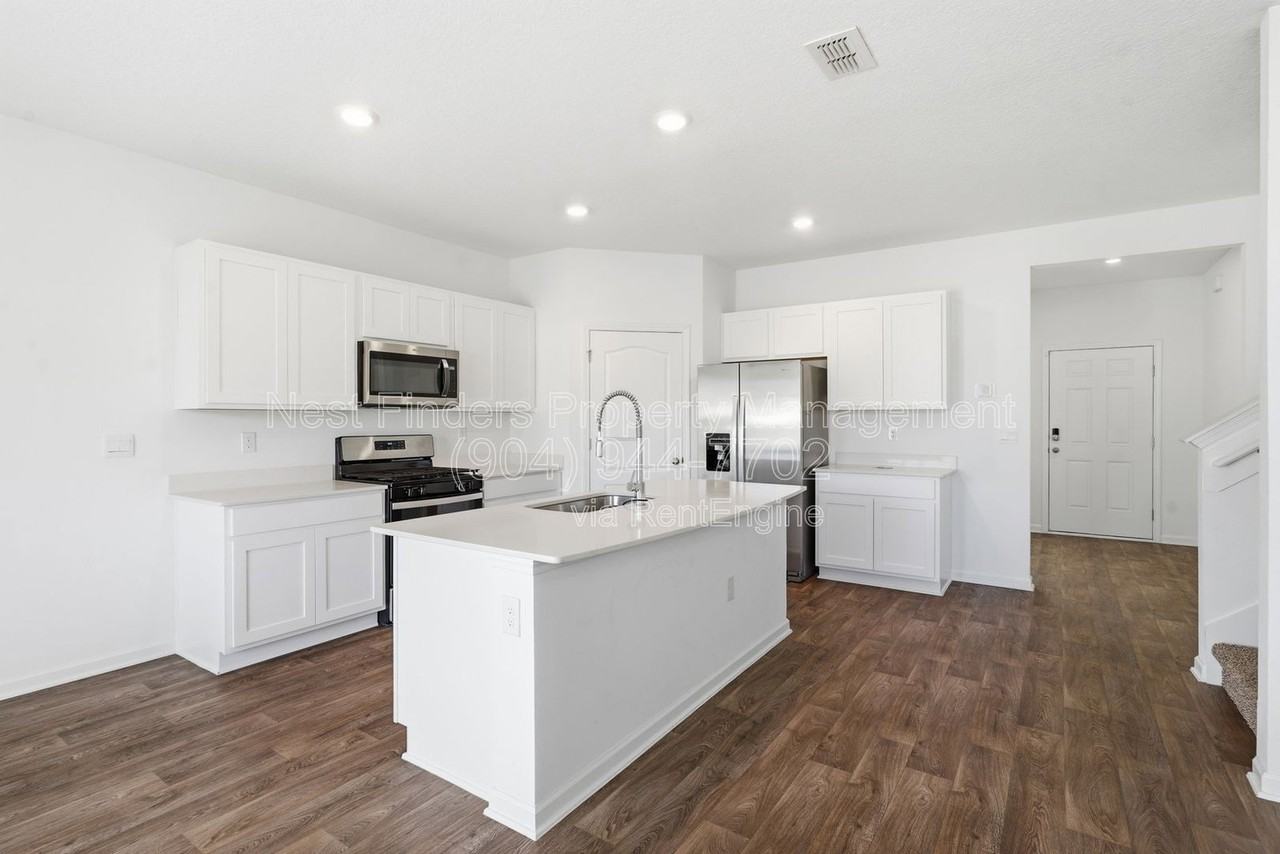 190 Ardila Cir - Photo 7 of 49