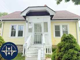 221 W Ring St - Photo 1 of 1