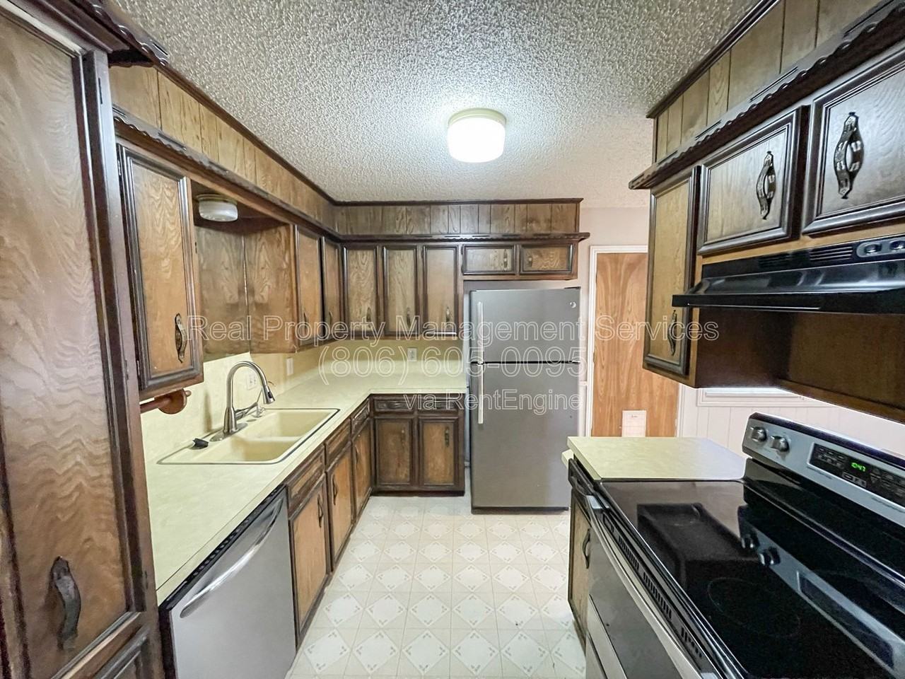7005 Hartford Ave #B - Photo 3 of 9