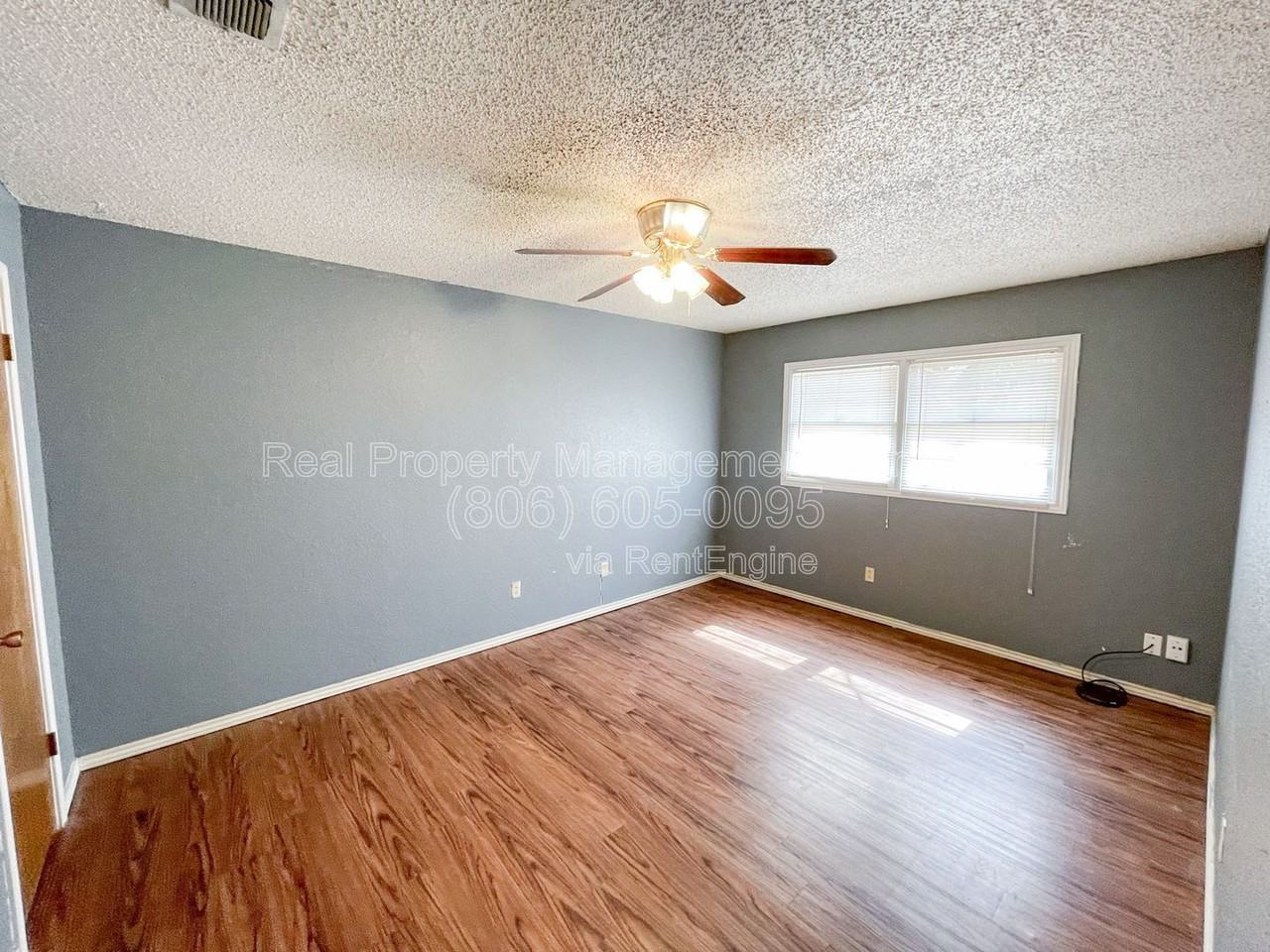 7005 Hartford Ave #B - Photo 6 of 9