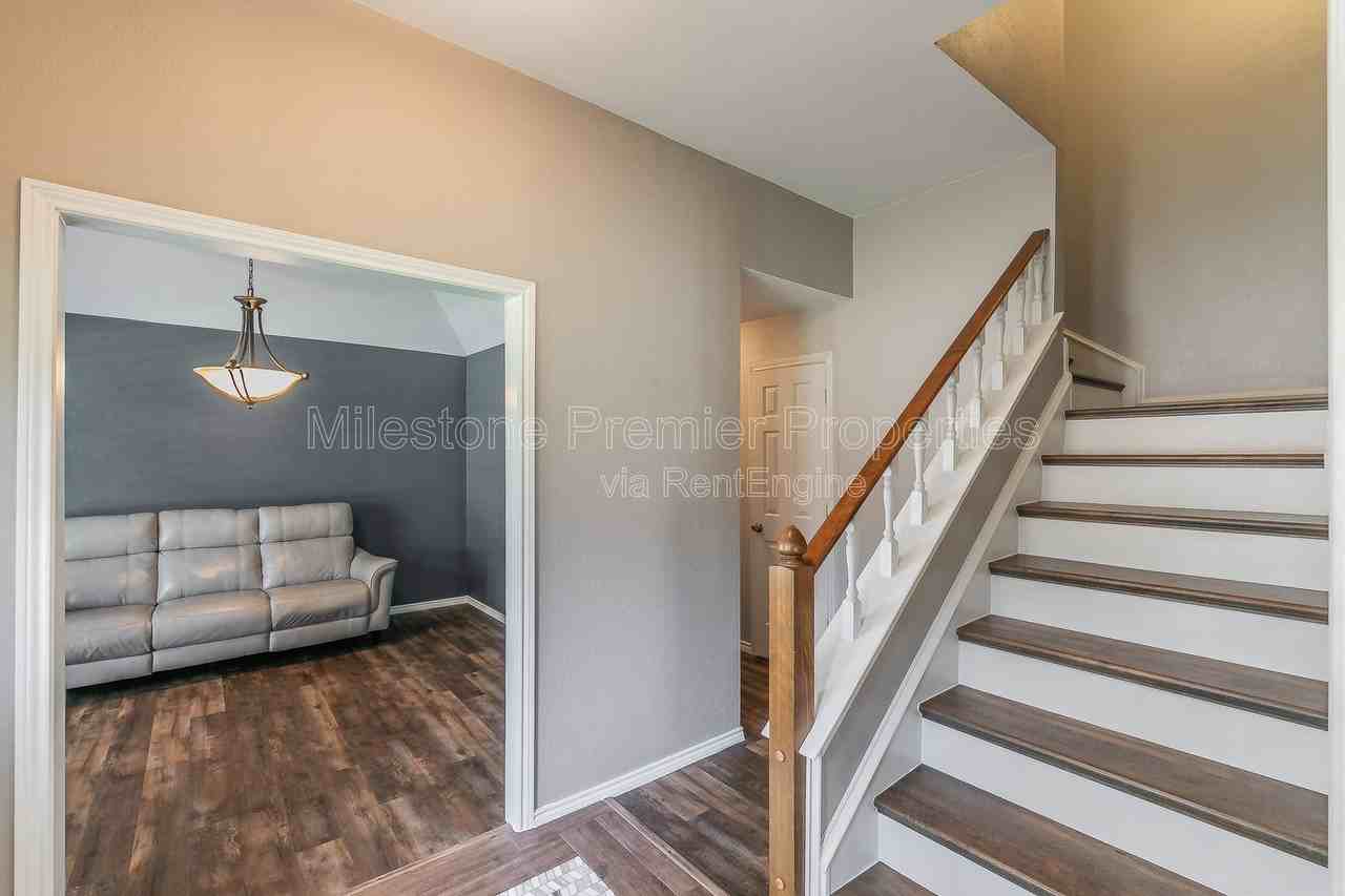 3524 Canoncita Ln - Photo 4 of 50