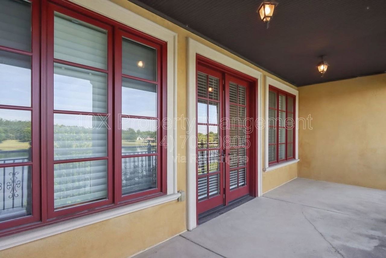 9045 Terrazza South Ct - Photo 4 of 31
