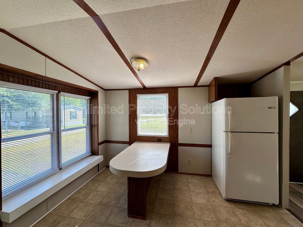 9499 Wendi Dr Ne #H - Photo 3 of 15