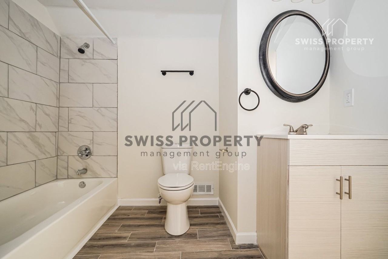 1340 Mooberry St - Photo 5 of 15