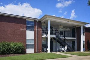 featured image of 30 Cedar Creek Ct #10