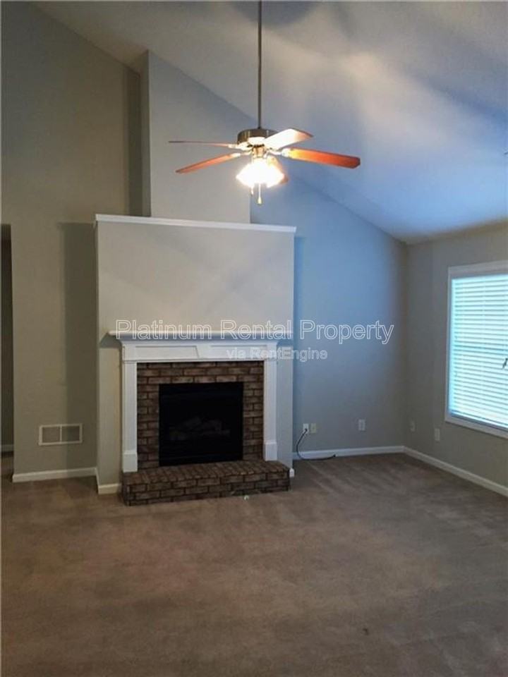 3860 Village Main St - Photo 6 of 23