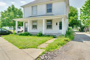 featured image of 2511 Turner Ave