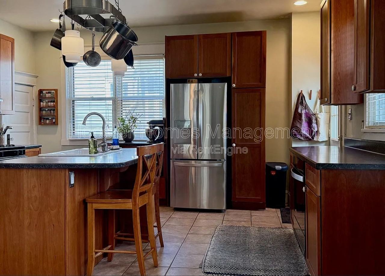4345 Carrollton Ave - Photo 2 of 20