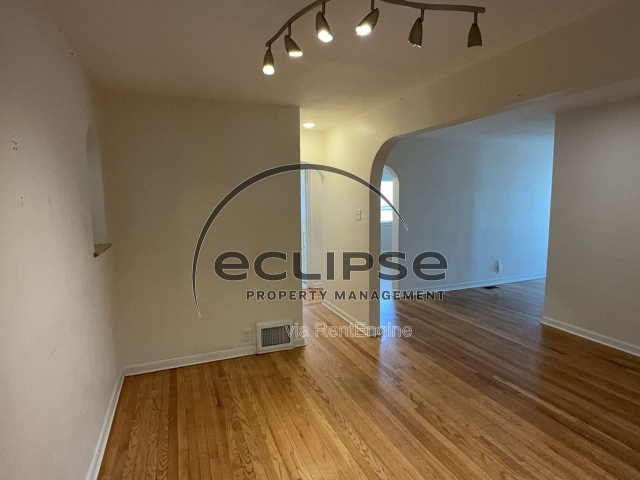 1250 Orchard Ave - Photo 5 of 50