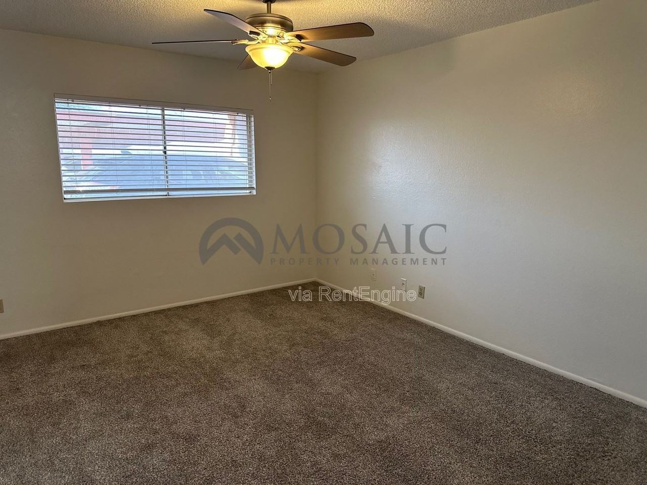 3035 W Shedd Rd #1 - Photo 4 of 12