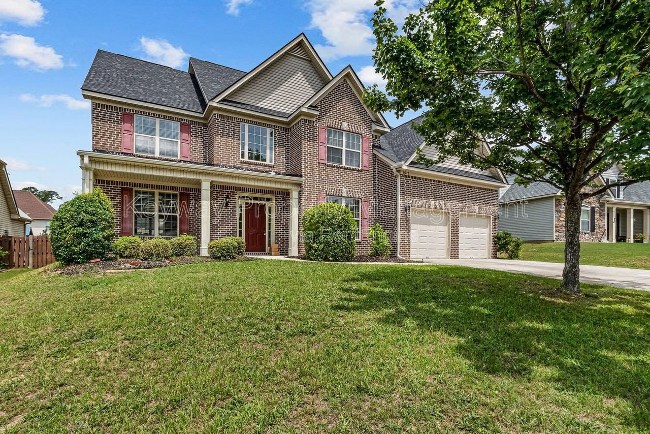 6017 Reynolds Cir - Photo 3 of 34