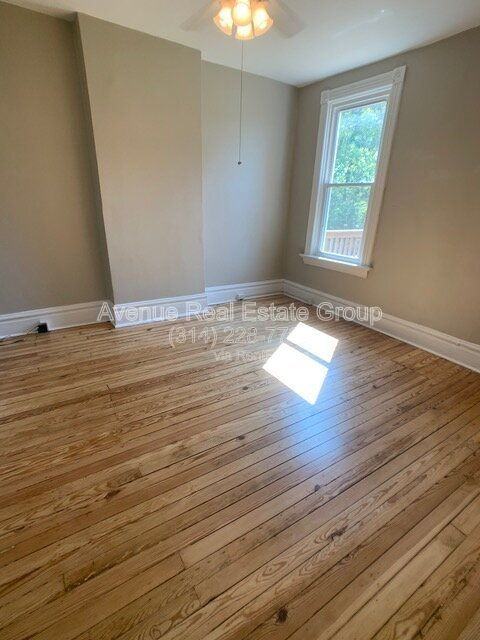 4950 Magnolia Ave #2 - Photo 4 of 17