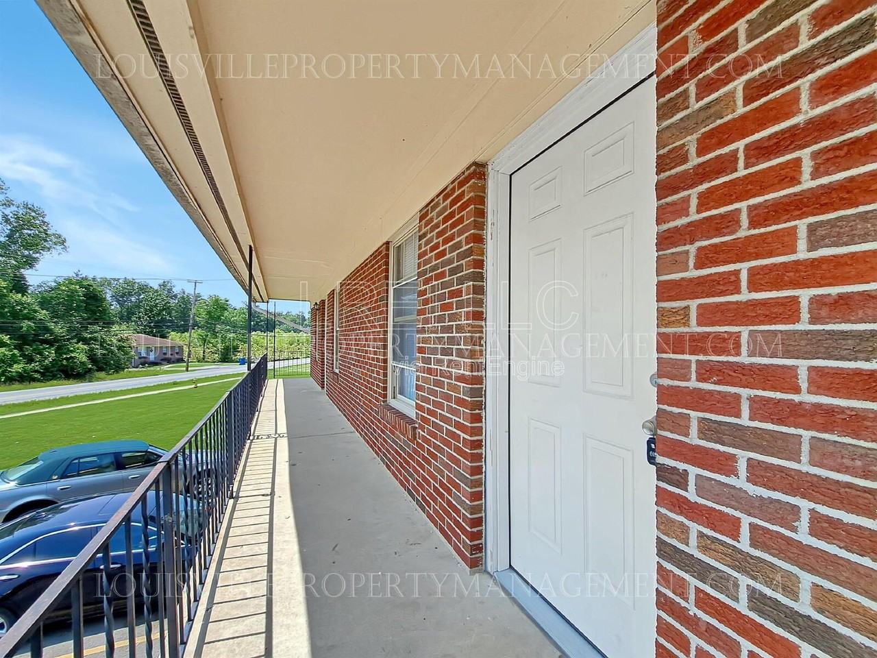 160 W Blue Lick Rd #8 - Photo 2 of 12