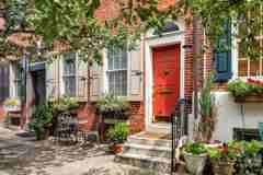129A Bainbridge St - Photo 1 of 1
