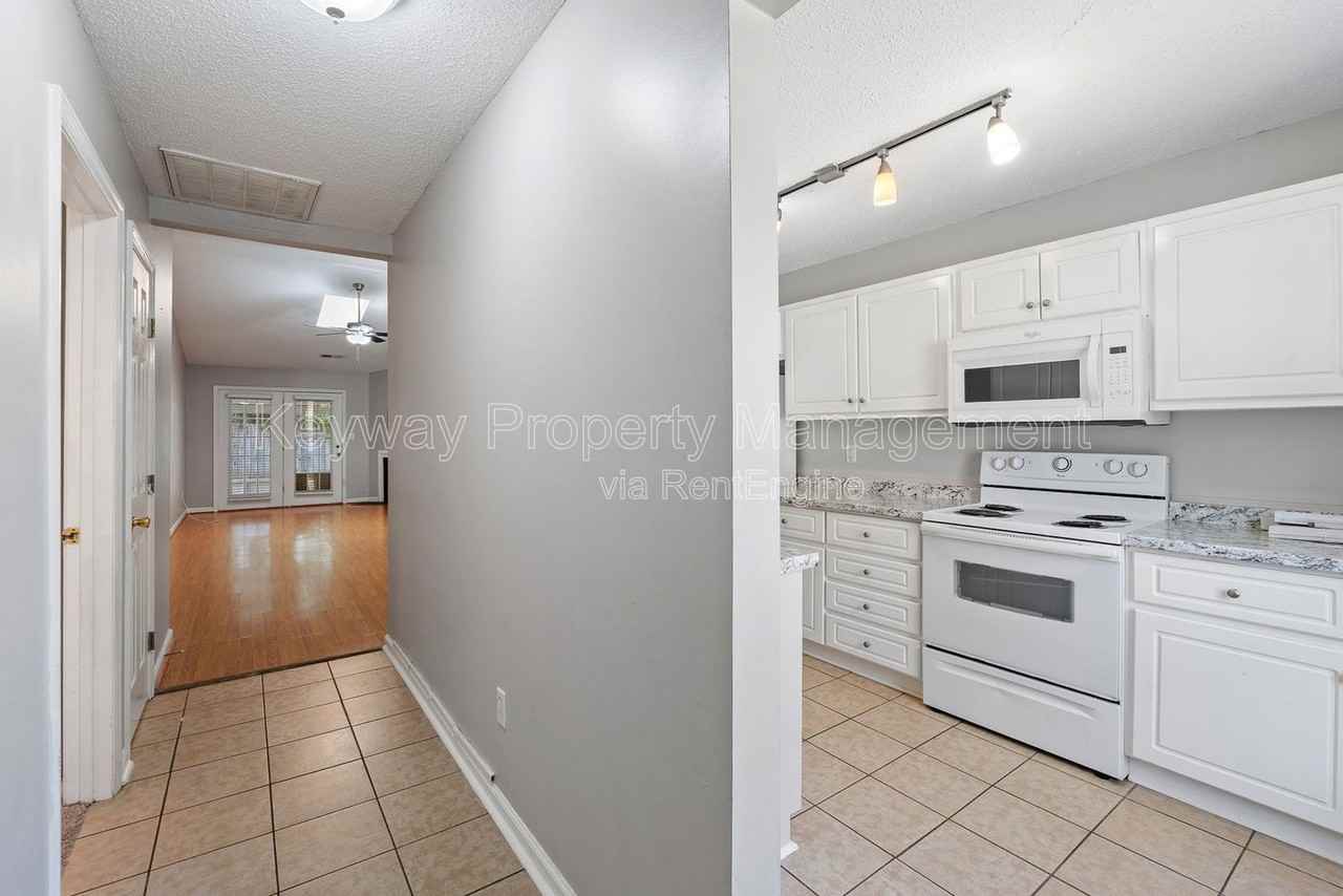 133 Singletree Ln - Photo 6 of 18