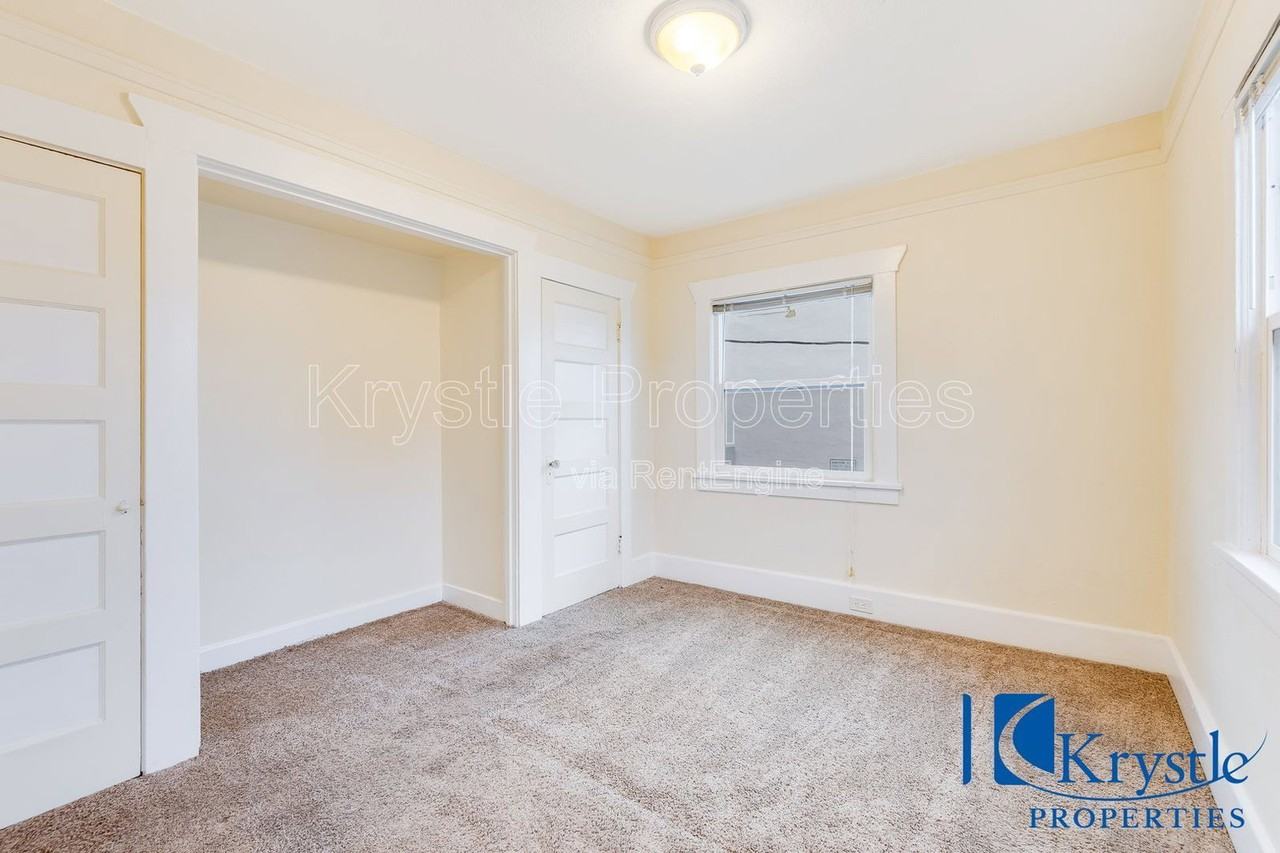 1117 Sutter St - Photo 2 of 16