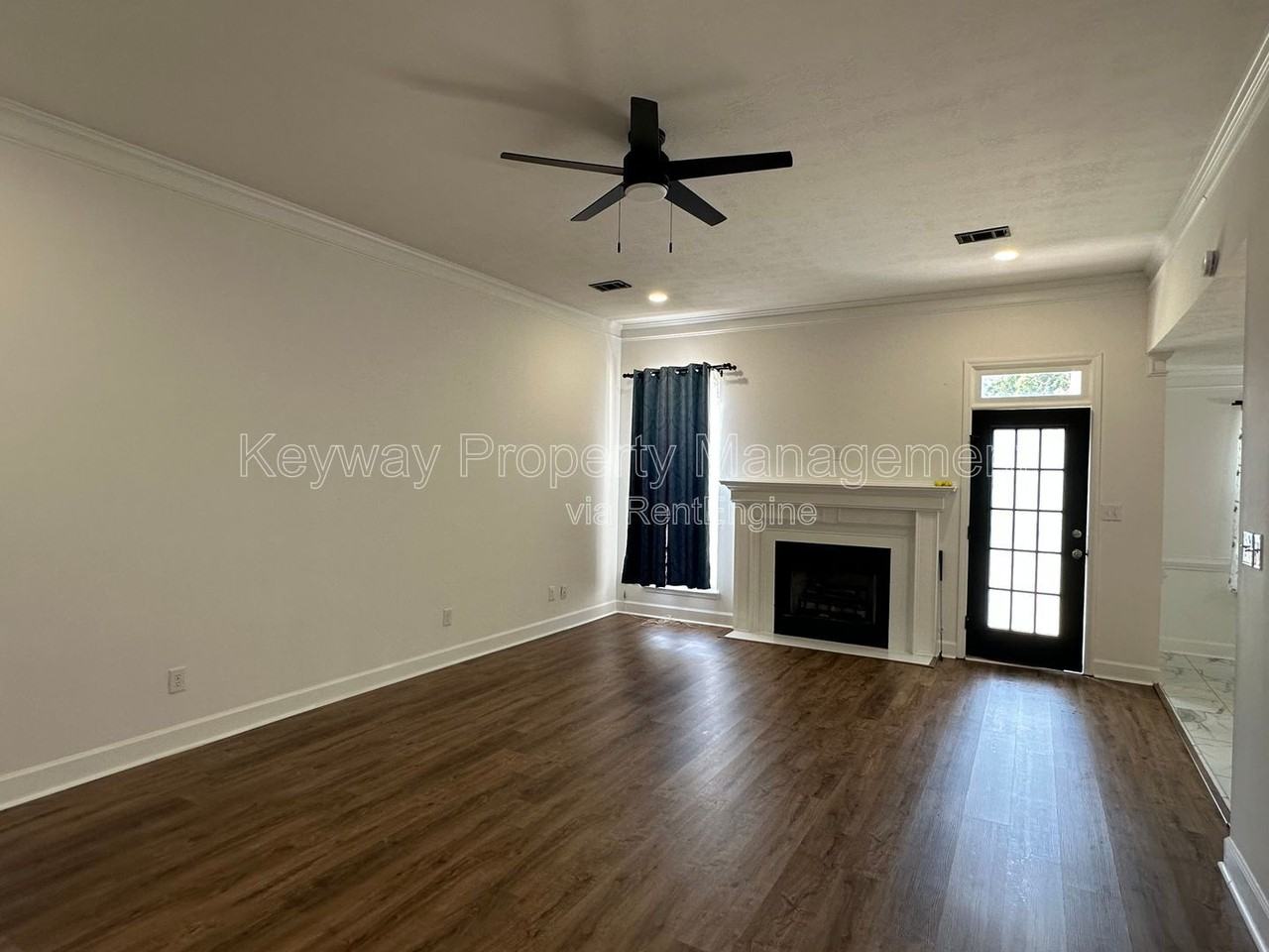 4687 Perry Mill Cir - Photo 4 of 16