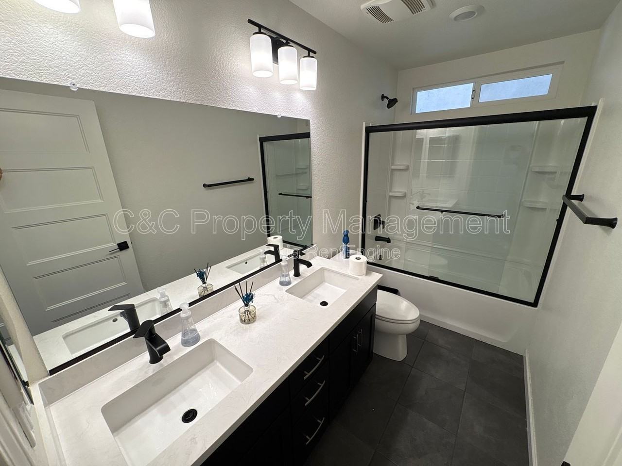 10834 Albano Ln - Photo 7 of 14