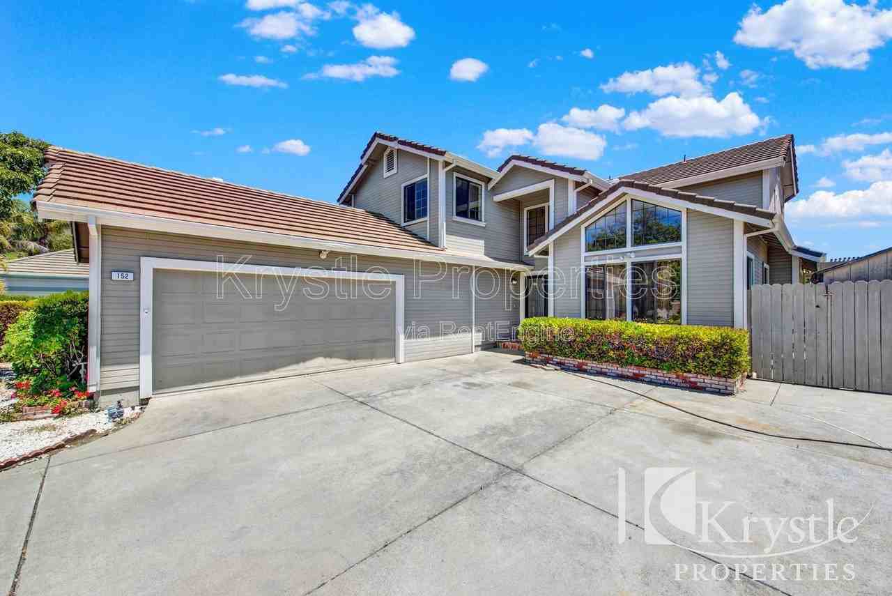 152 Chesapeake Dr - Photo 2 of 33