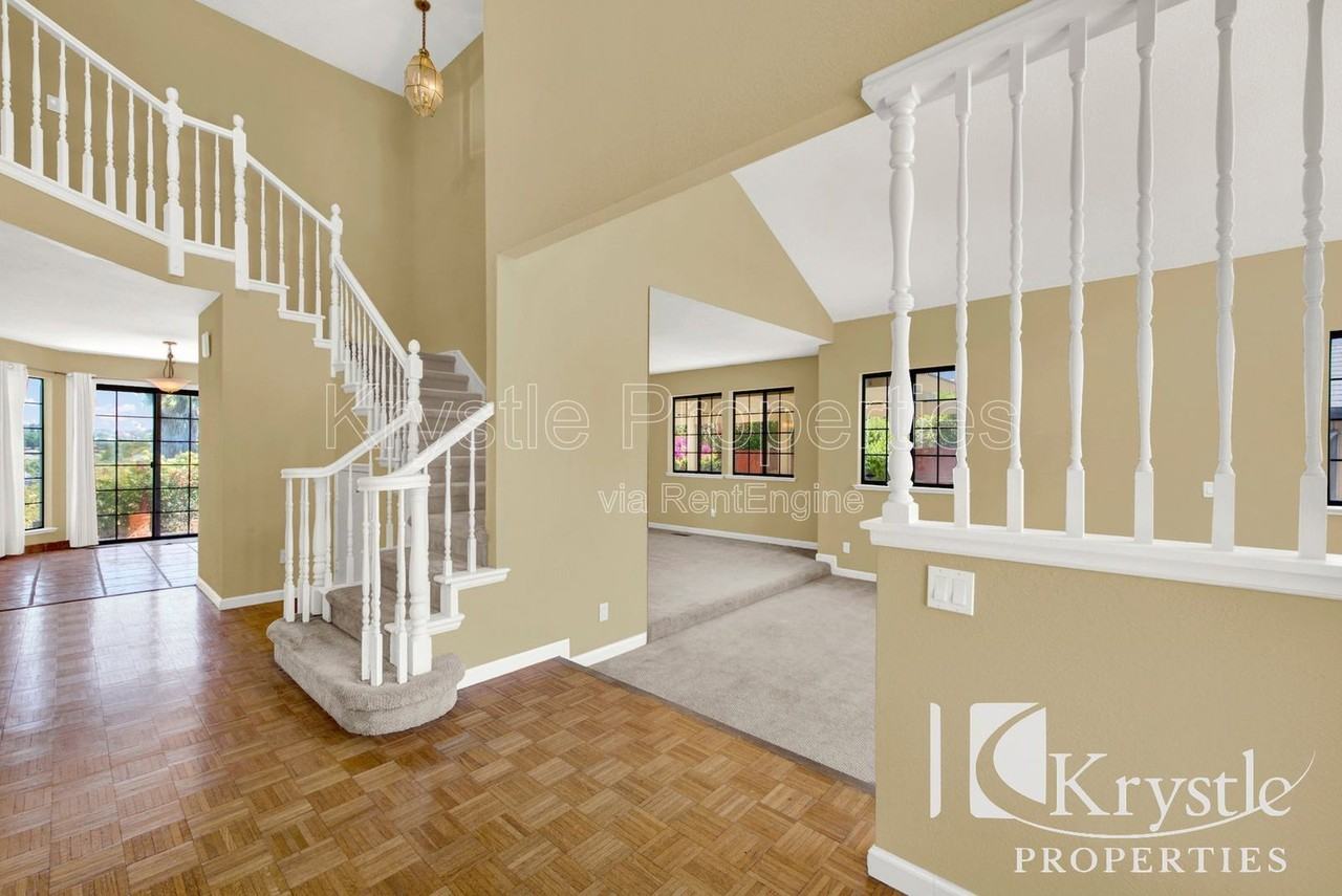 152 Chesapeake Dr - Photo 7 of 33