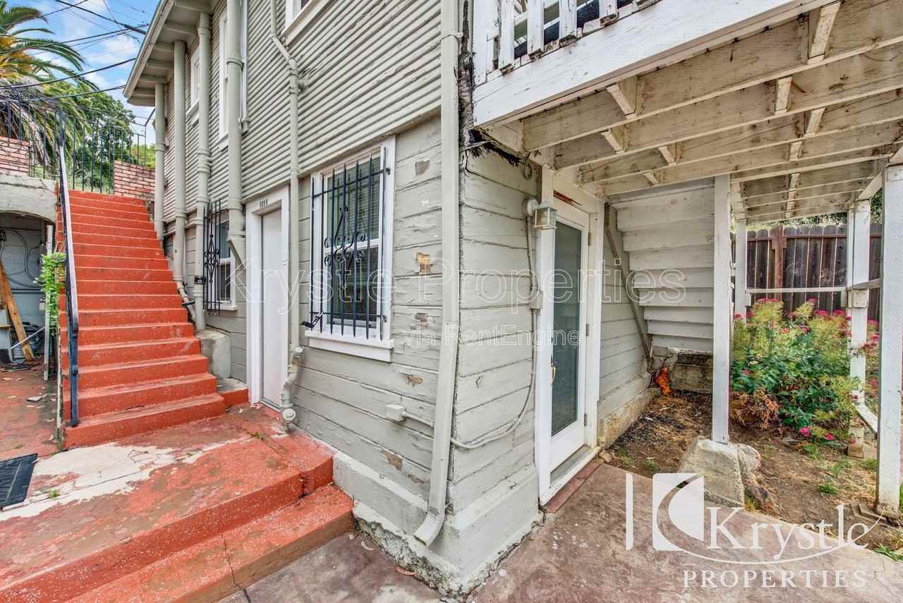 505 Hichborn St #B - Photo 6 of 23