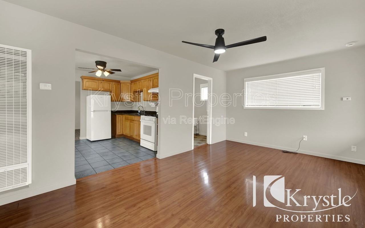 1244 Georgia St - Photo 6 of 16