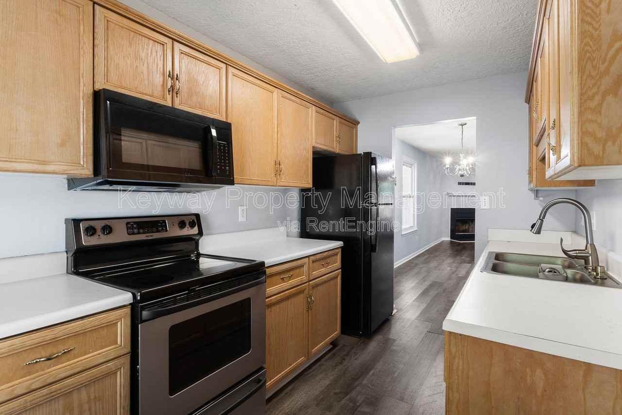 410 Tracewood Pl - Photo 7 of 19