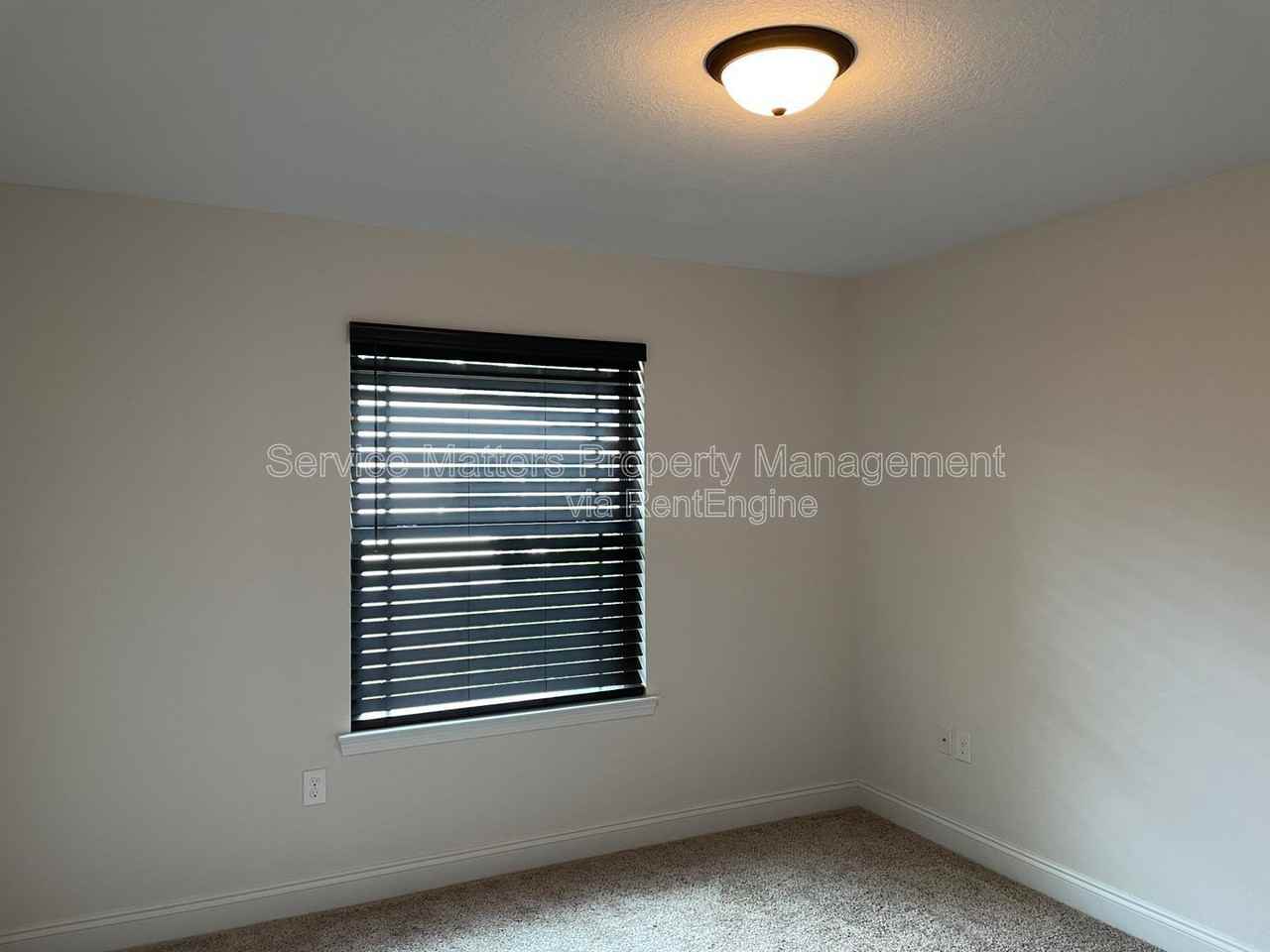 4978 Covenant Cir - Photo 4 of 20