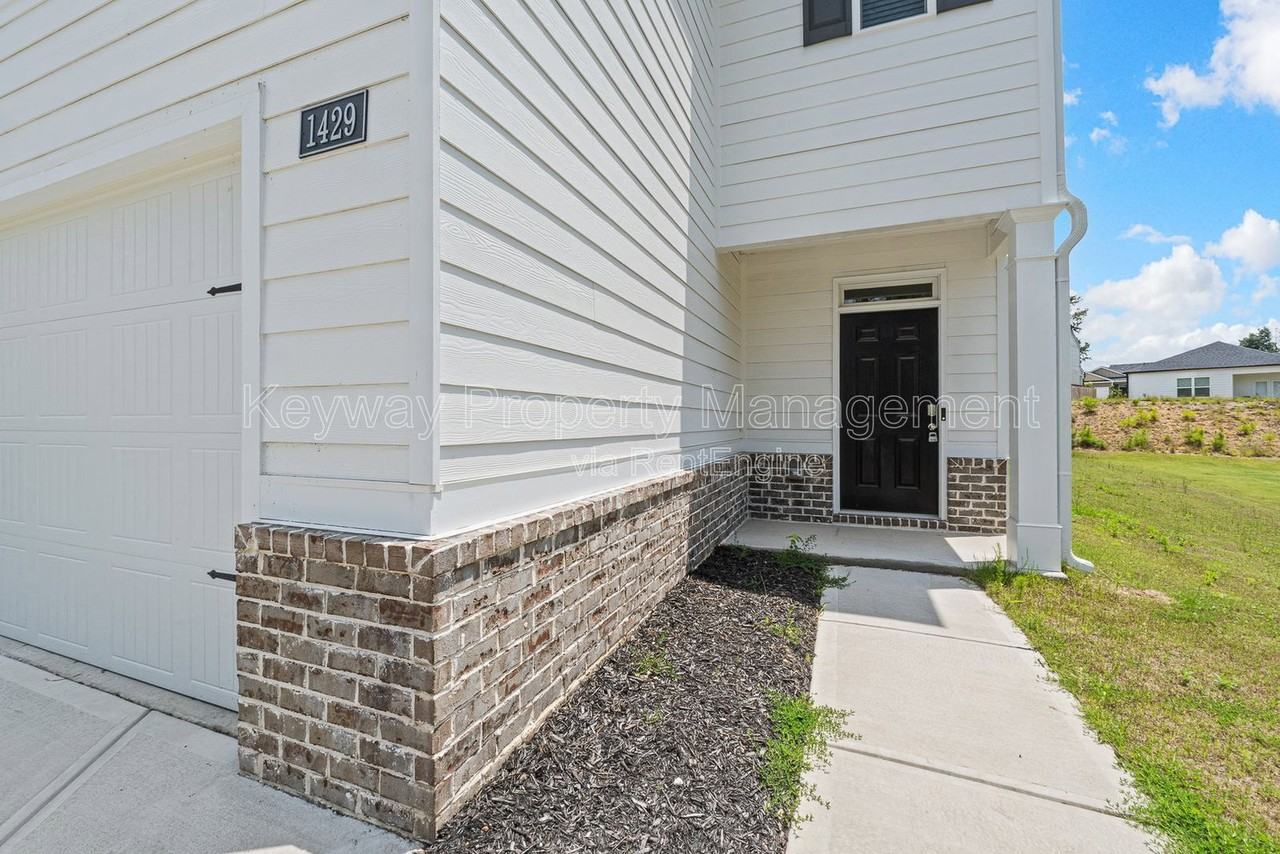 1429 Deer Hollow Run - Photo 3 of 27