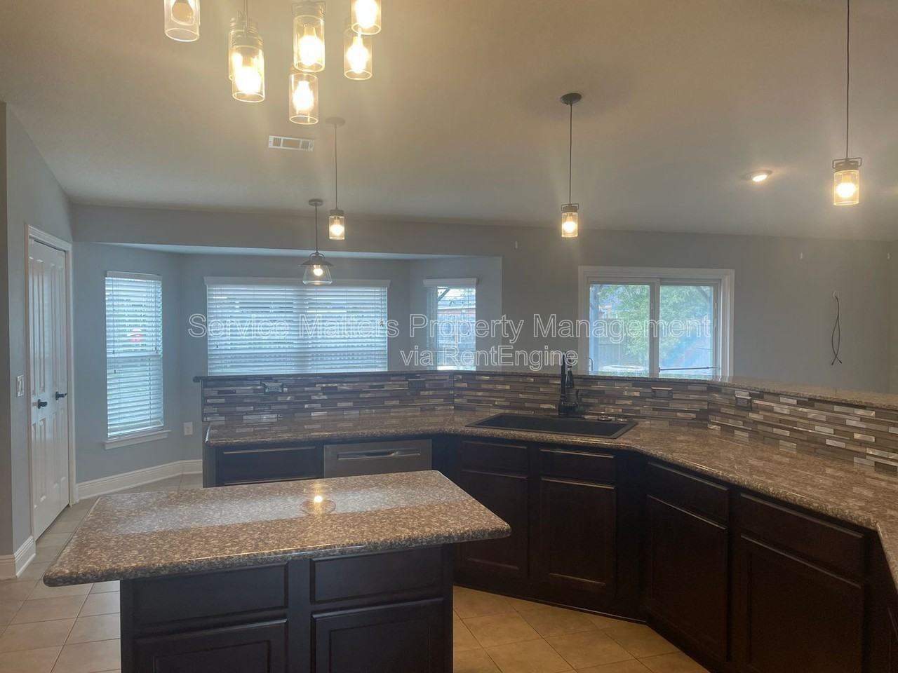 7063 Harvest Way - Photo 6 of 31