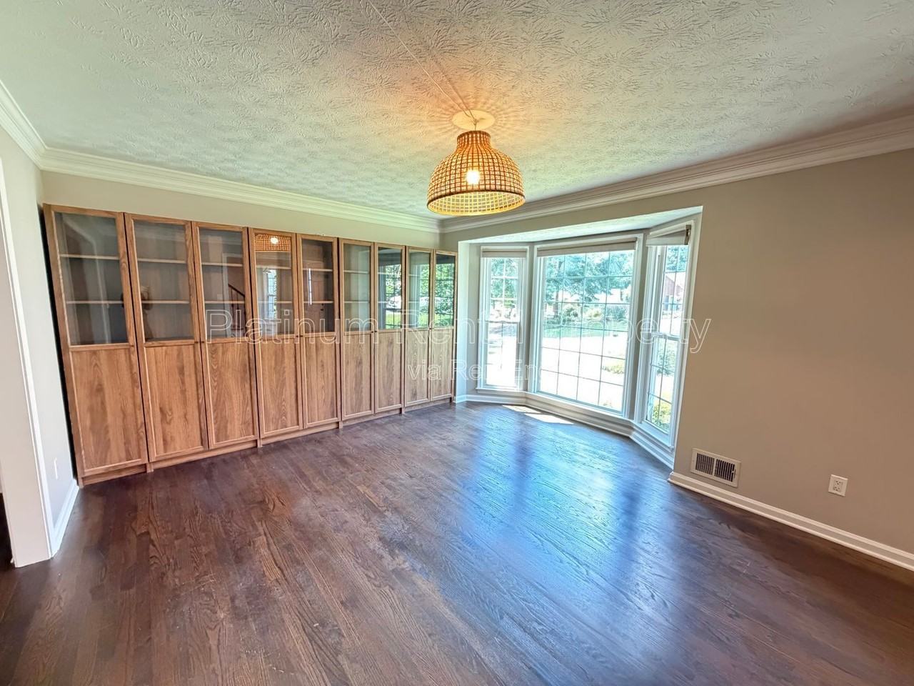 467 Lees Trce Sw - Photo 6 of 50