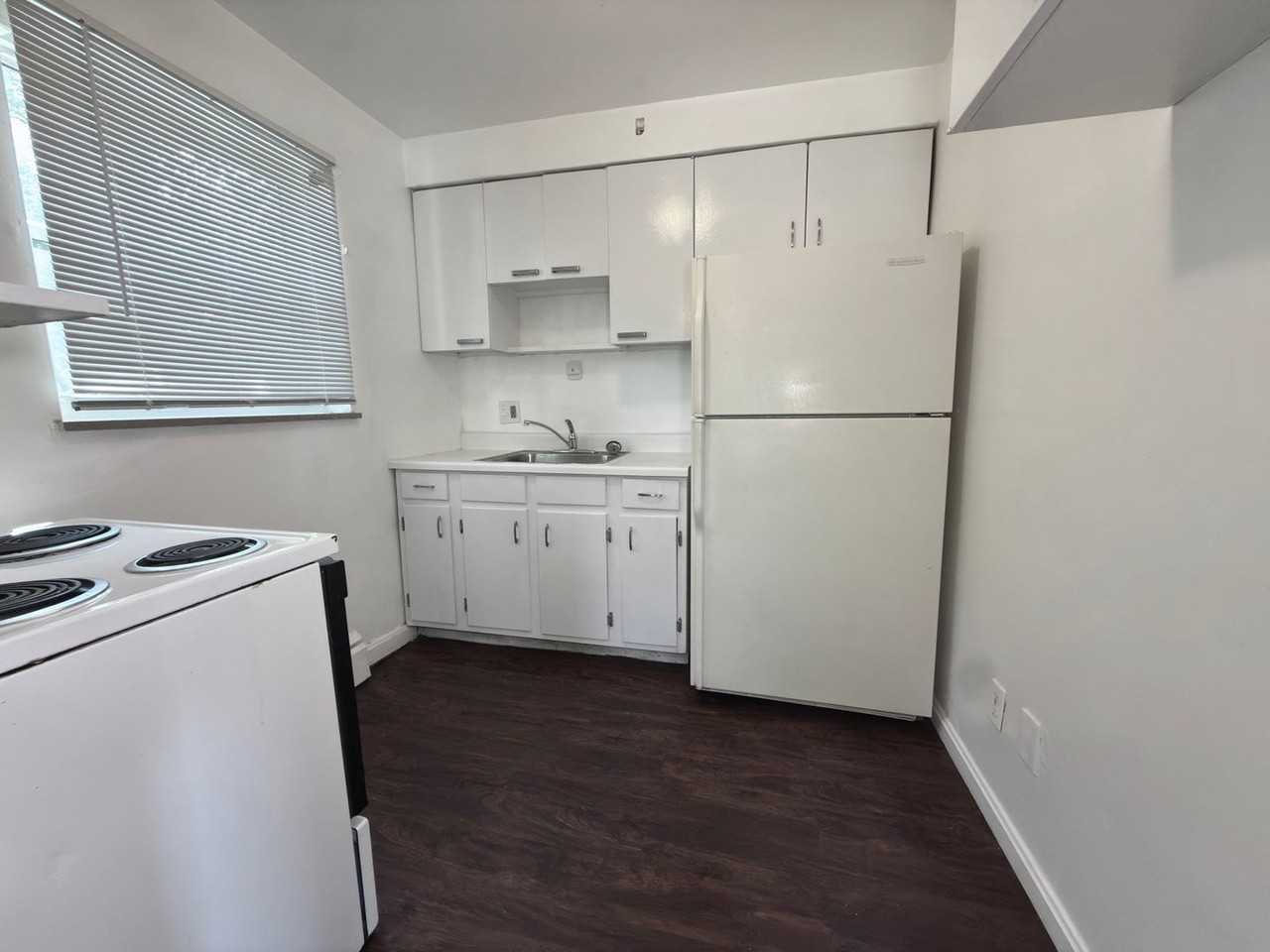 5911 Cary Ave #1 - Photo 5 of 15