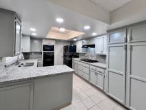 404 N Villa Ave - Photo 1 of 1