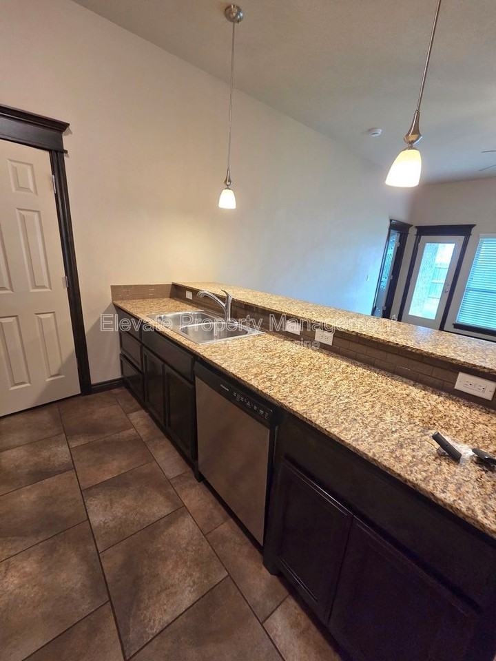2301 Starwood Way - Photo 5 of 16