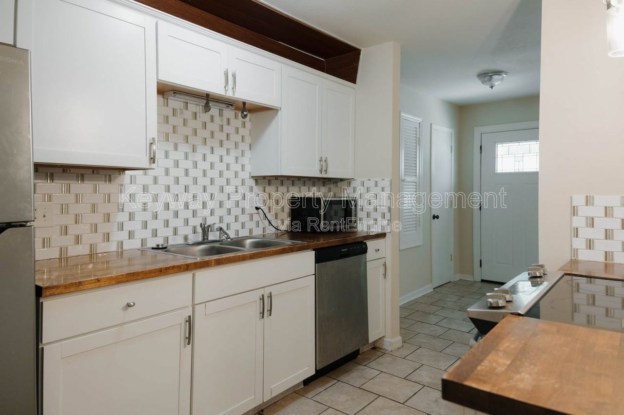 2841 Pheasant Dr - Photo 5 of 13