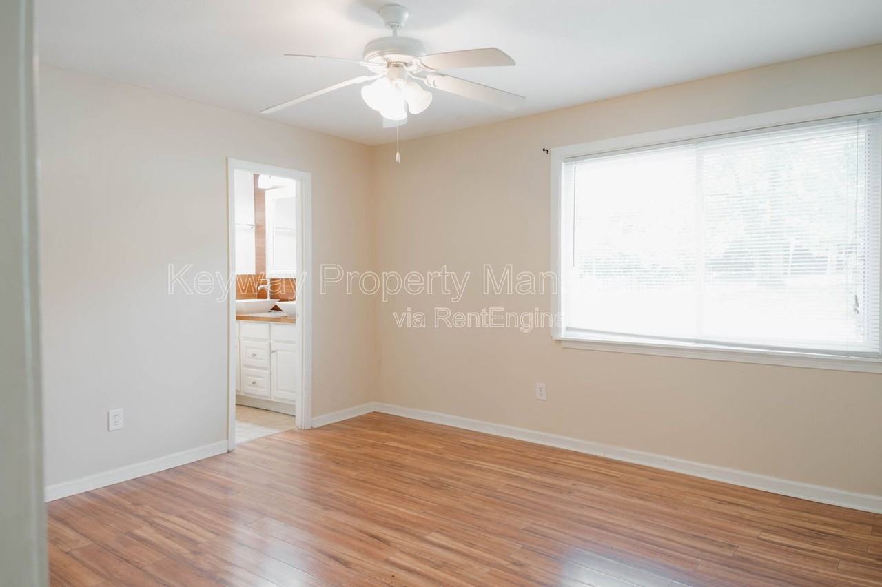 2841 Pheasant Dr - Photo 6 of 13