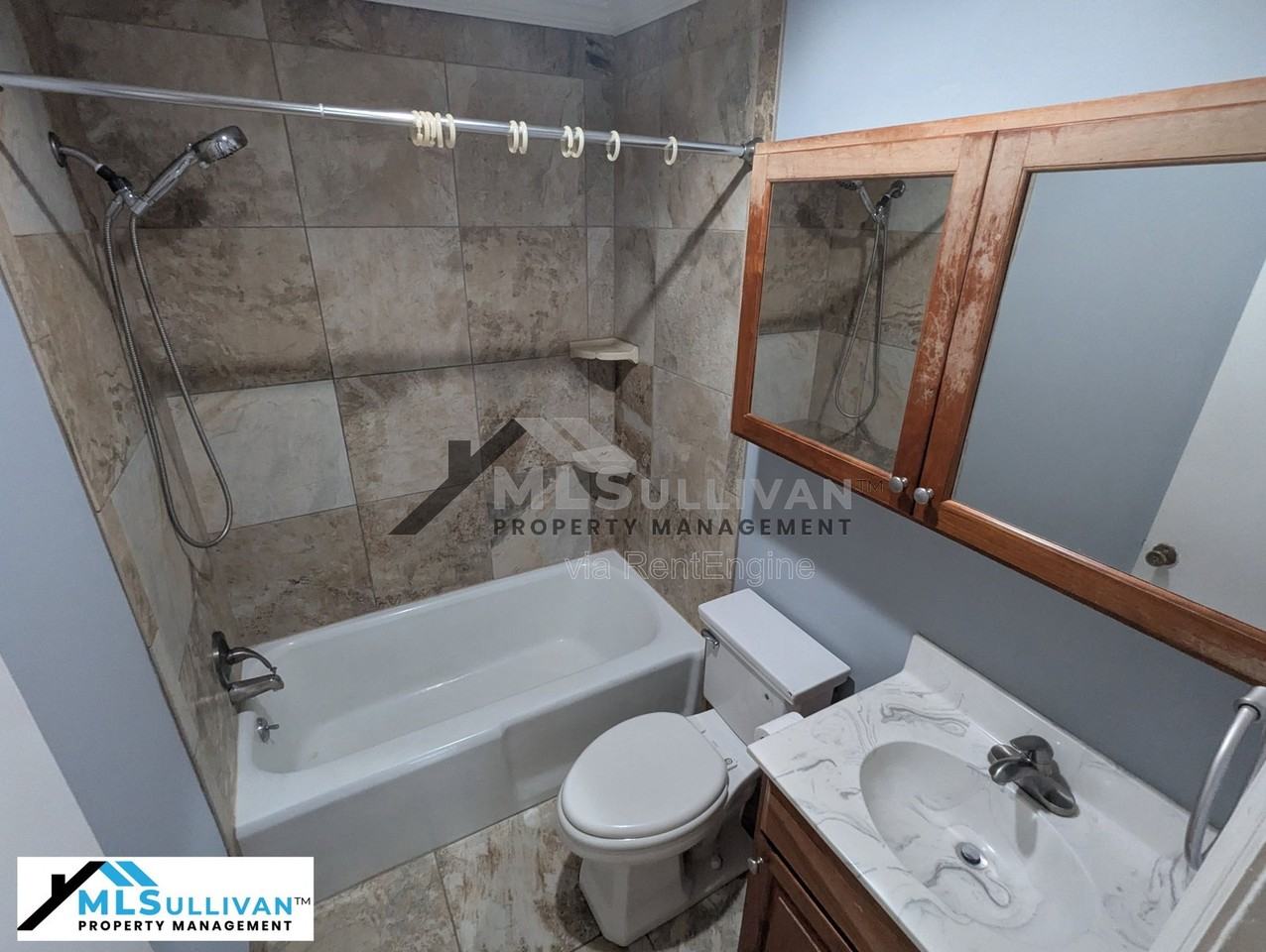 641 Cornelius St - Photo 5 of 9